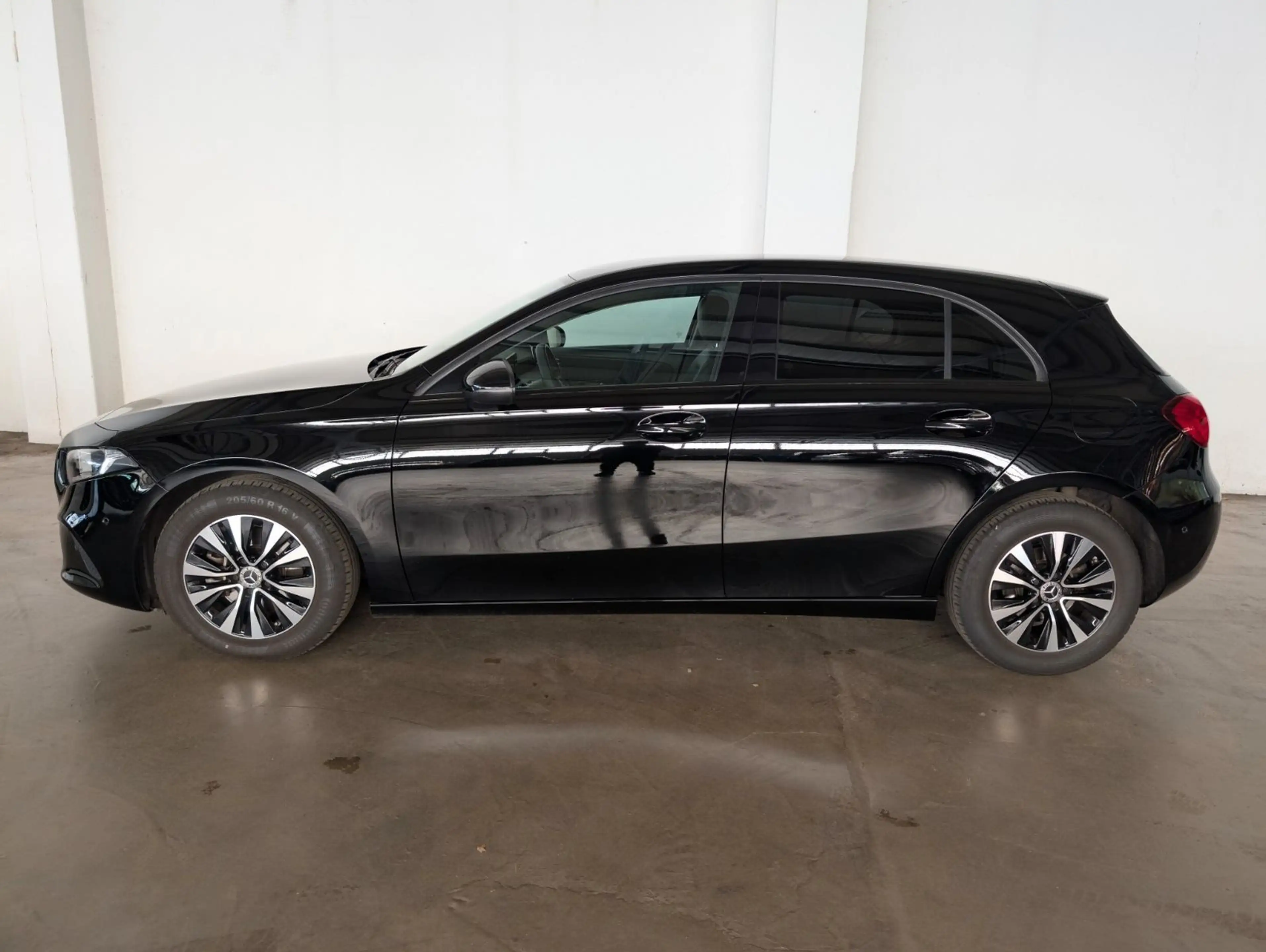 Mercedes-Benz A 180 A -Klasse A 180 d — photo 3