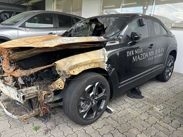 e-SKYACTIV R-EV EXCLUSIVE-LINE Aut.