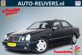 Mercedes-Benz E 230 Avantgarde VOOR DE LIEFHEBBER / Airco / Schuifdak Verde - thumbnail 1