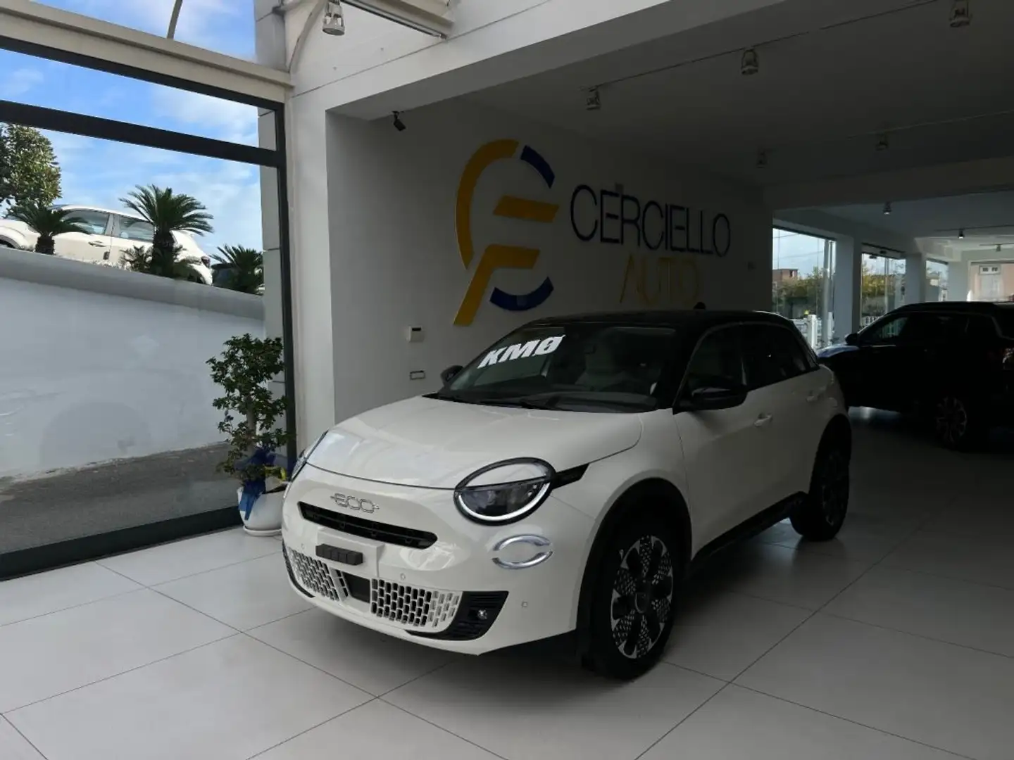 Fiat 600 Hybrid 110 CV DCT MHEV La Prima II TUA A 269,00 Blanco - 1