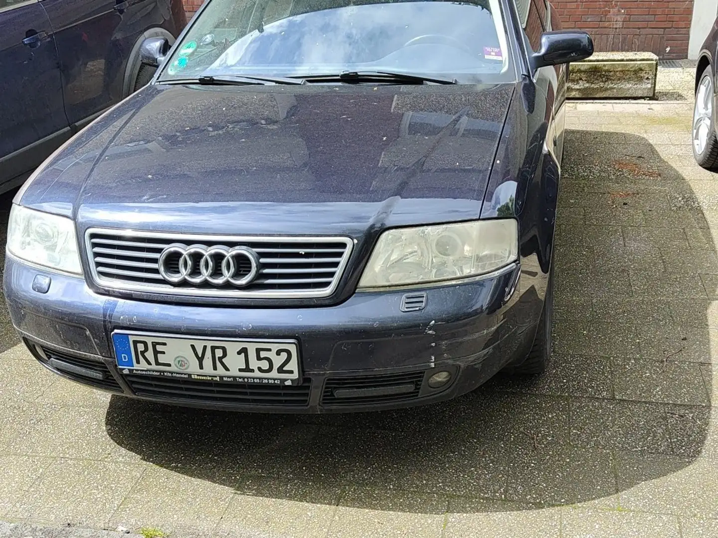 Audi A6 Avant 2.4 Schwarz - 2