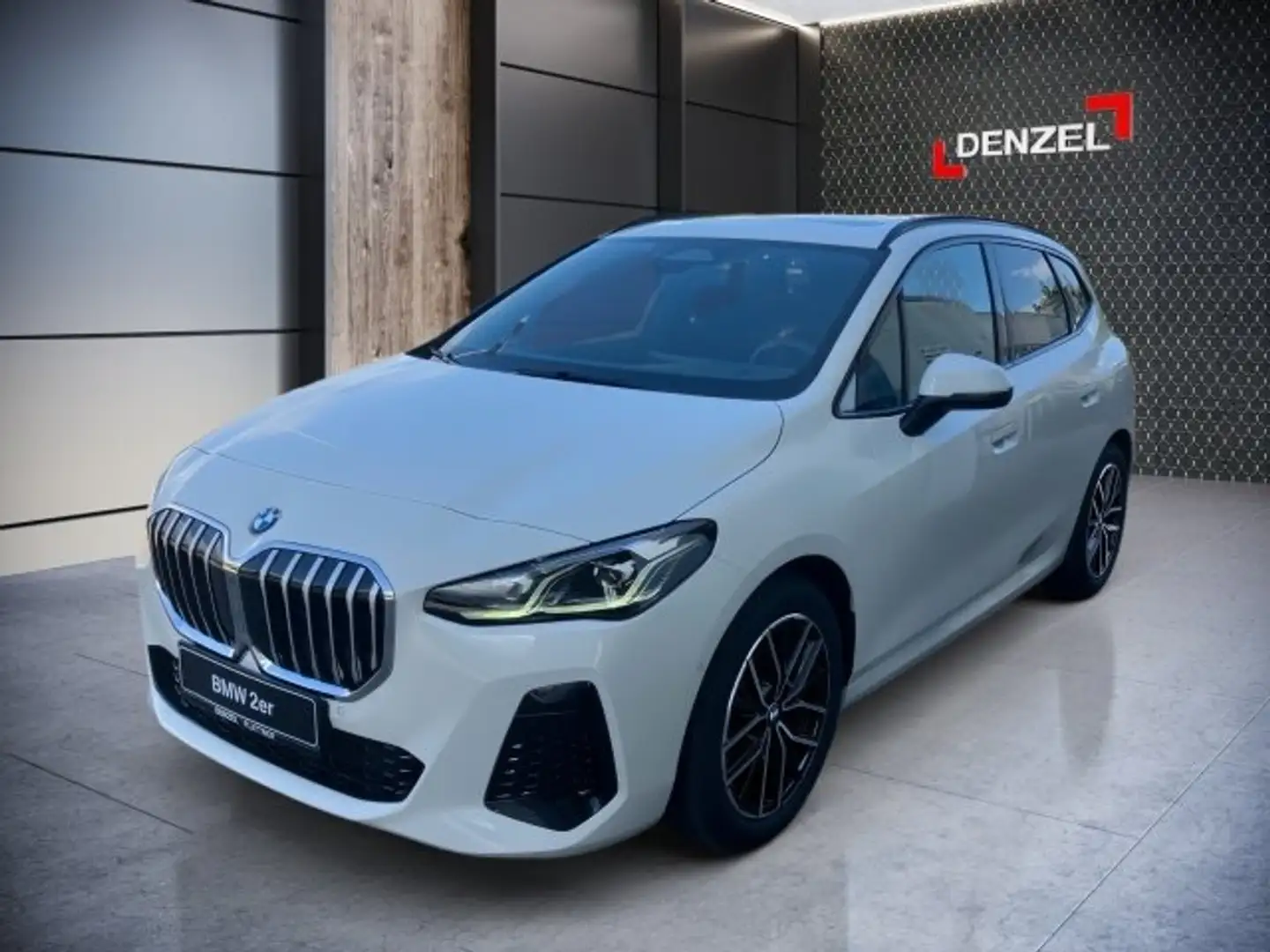 BMW 218 d Active Tour B47 Weiß - 2