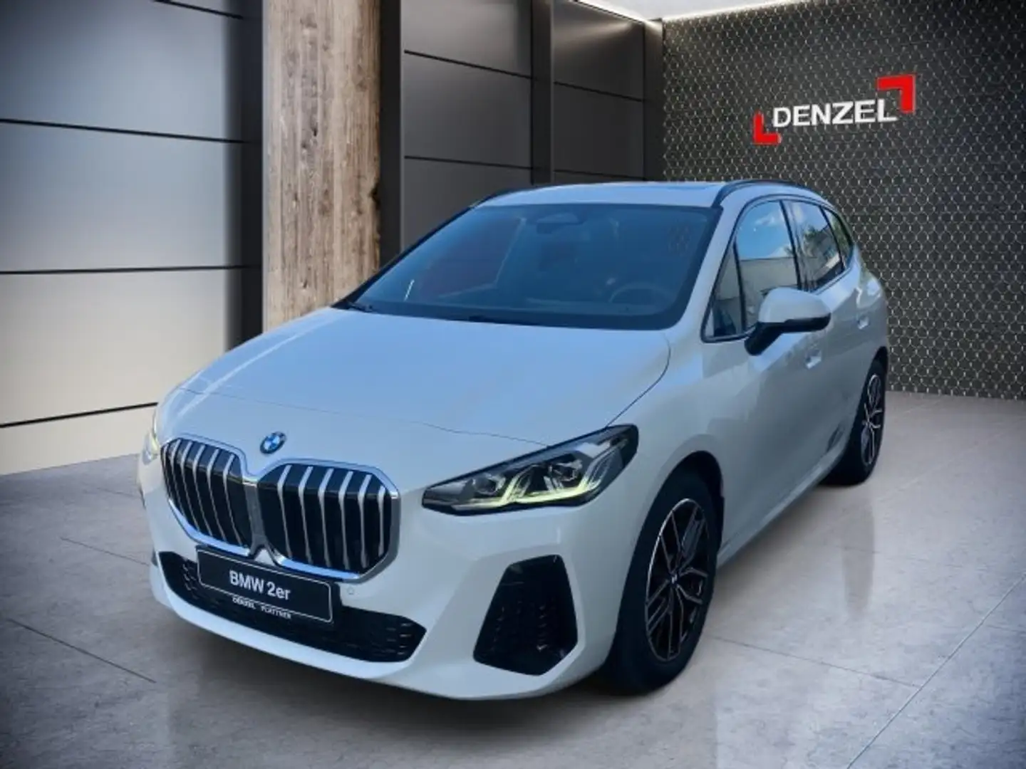 BMW 218 d Active Tour B47 Weiß - 1