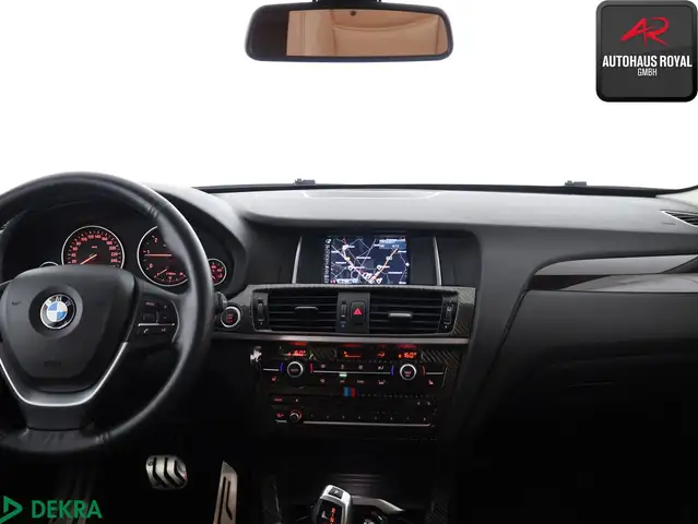BMW X3 view 8