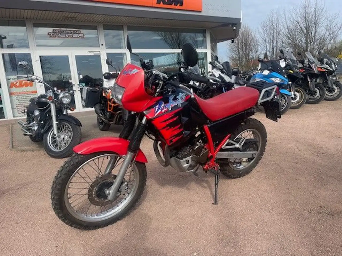 Honda NX 250 Rood - 1