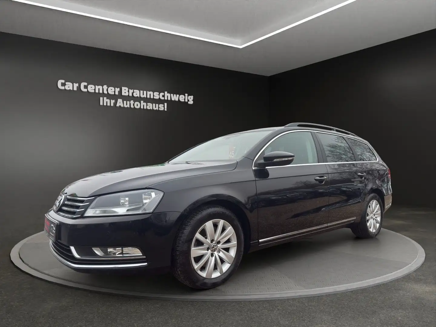 Volkswagen Passat Variant 2.0 TDI Comfortline BMT+AHK Negro - 1