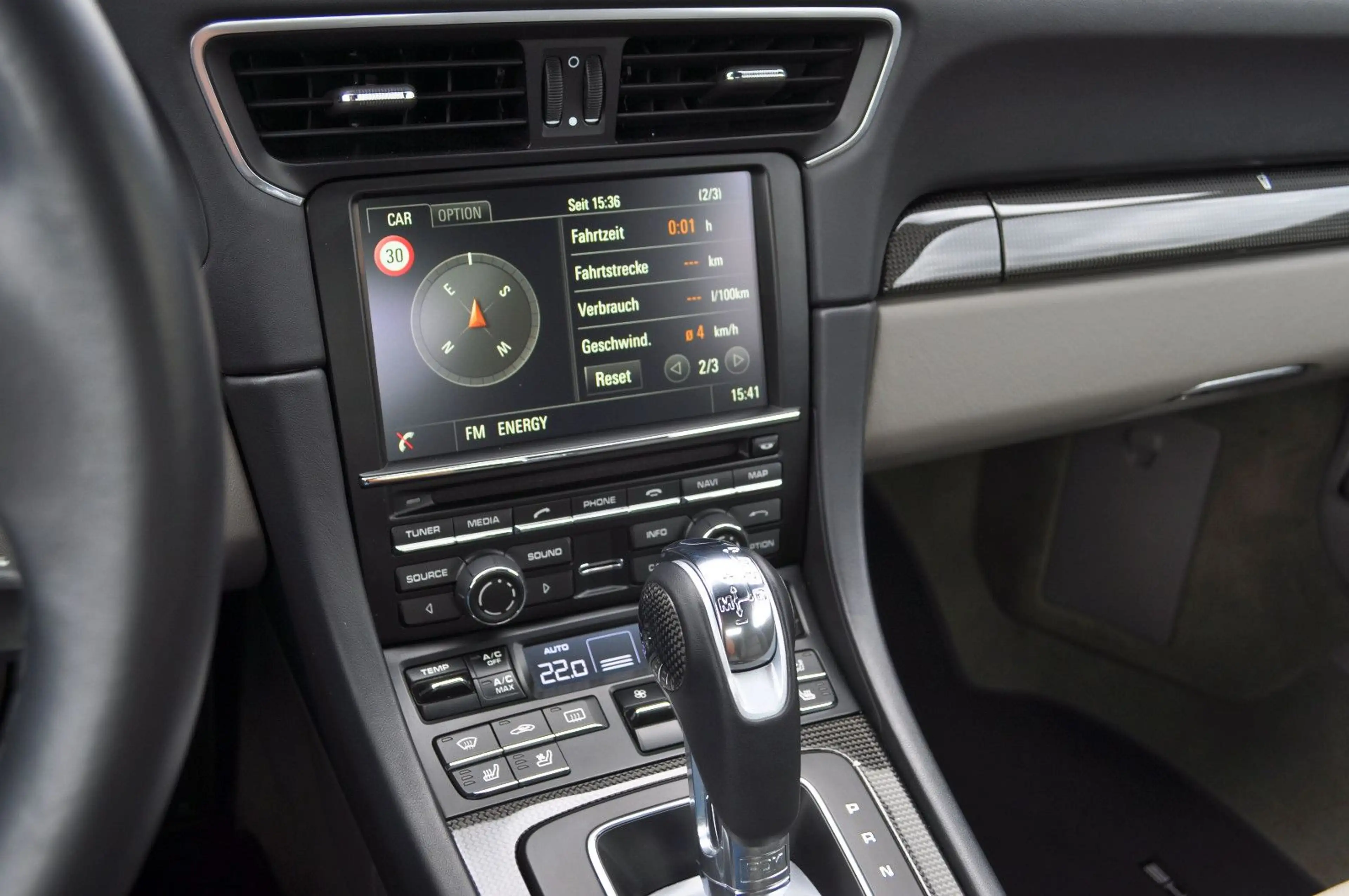 Porsche 991 Turbo S Cabrio *1.Hand+Approved+PDCC+PCCB* — photo 15