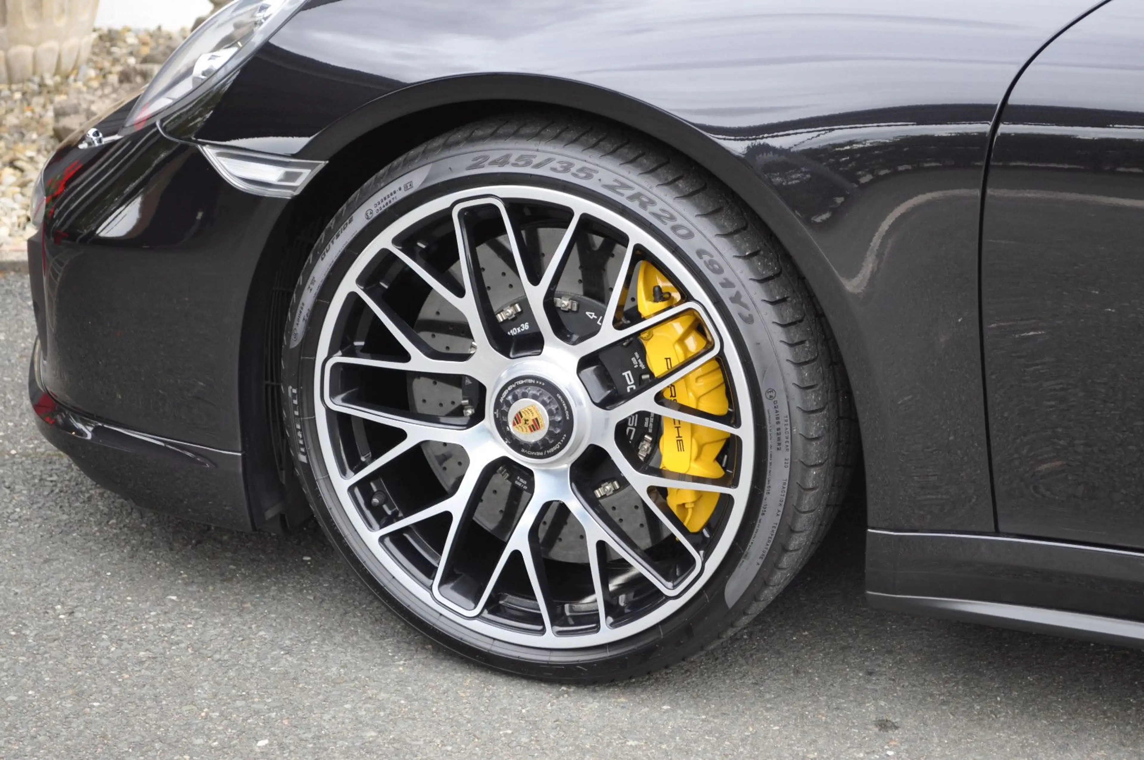 Porsche 991 Turbo S Cabrio *1.Hand+Approved+PDCC+PCCB* — photo 7