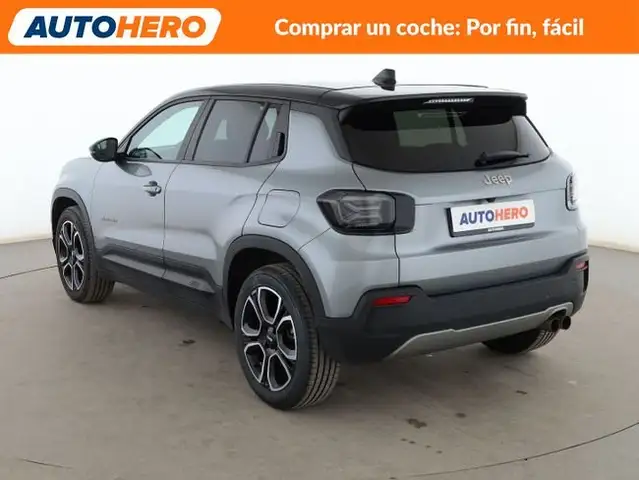 Jeep Avenger view 4