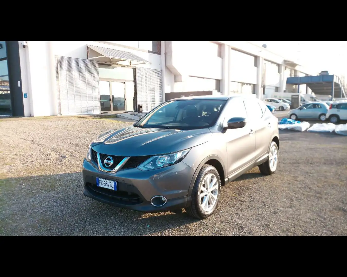 Nissan Qashqai 2ª serie - Qashqai 1.2 DIG-T Acenta Grau - 1
