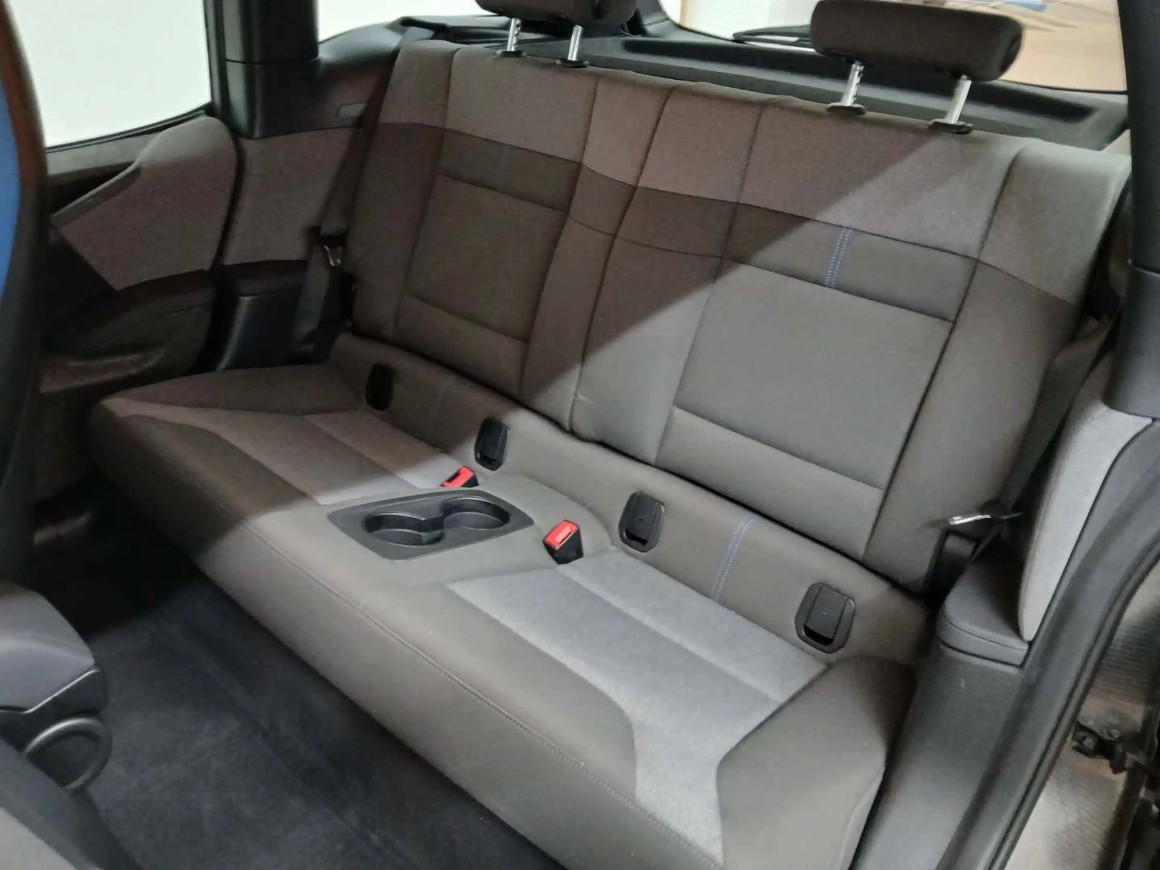 BMW i3 S 120Ah 42 kWh | Camera | Snellader | CarPlay | Co — photo 7