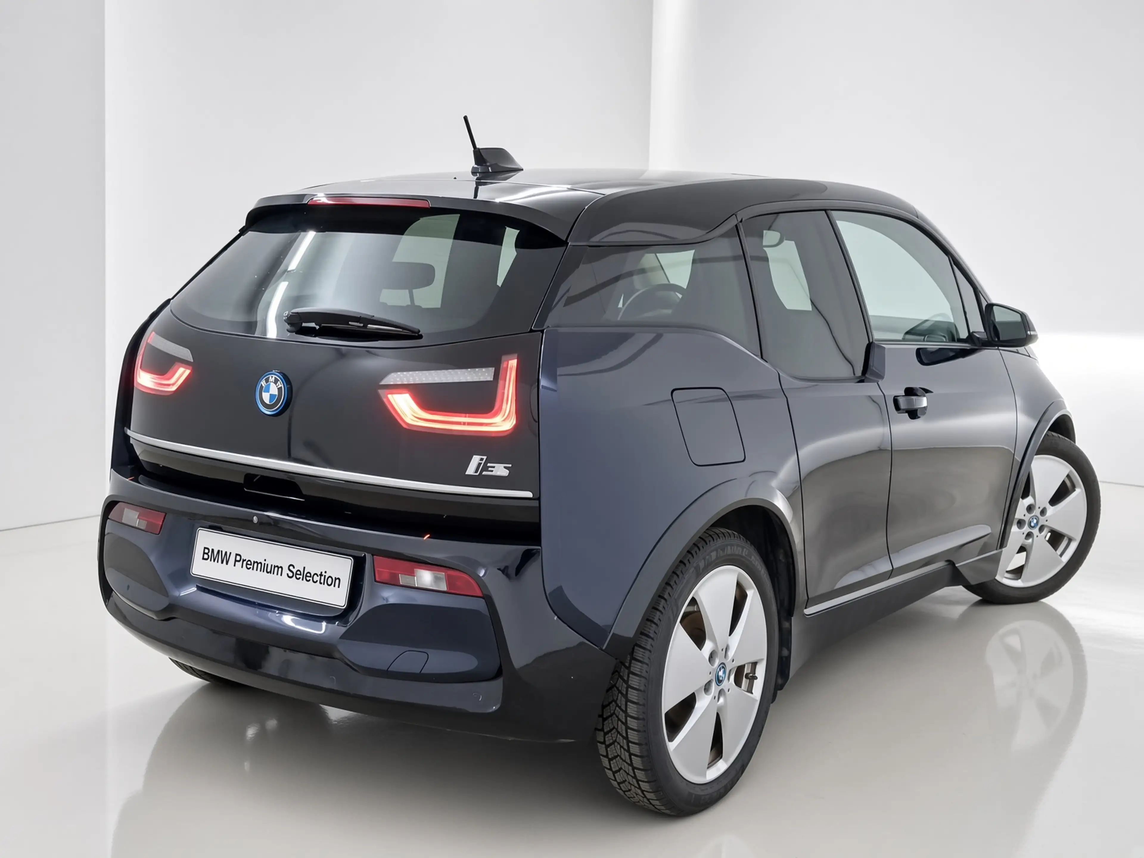 BMW i3 S 120Ah 42 kWh | Camera | Snellader | CarPlay | Co — photo 3
