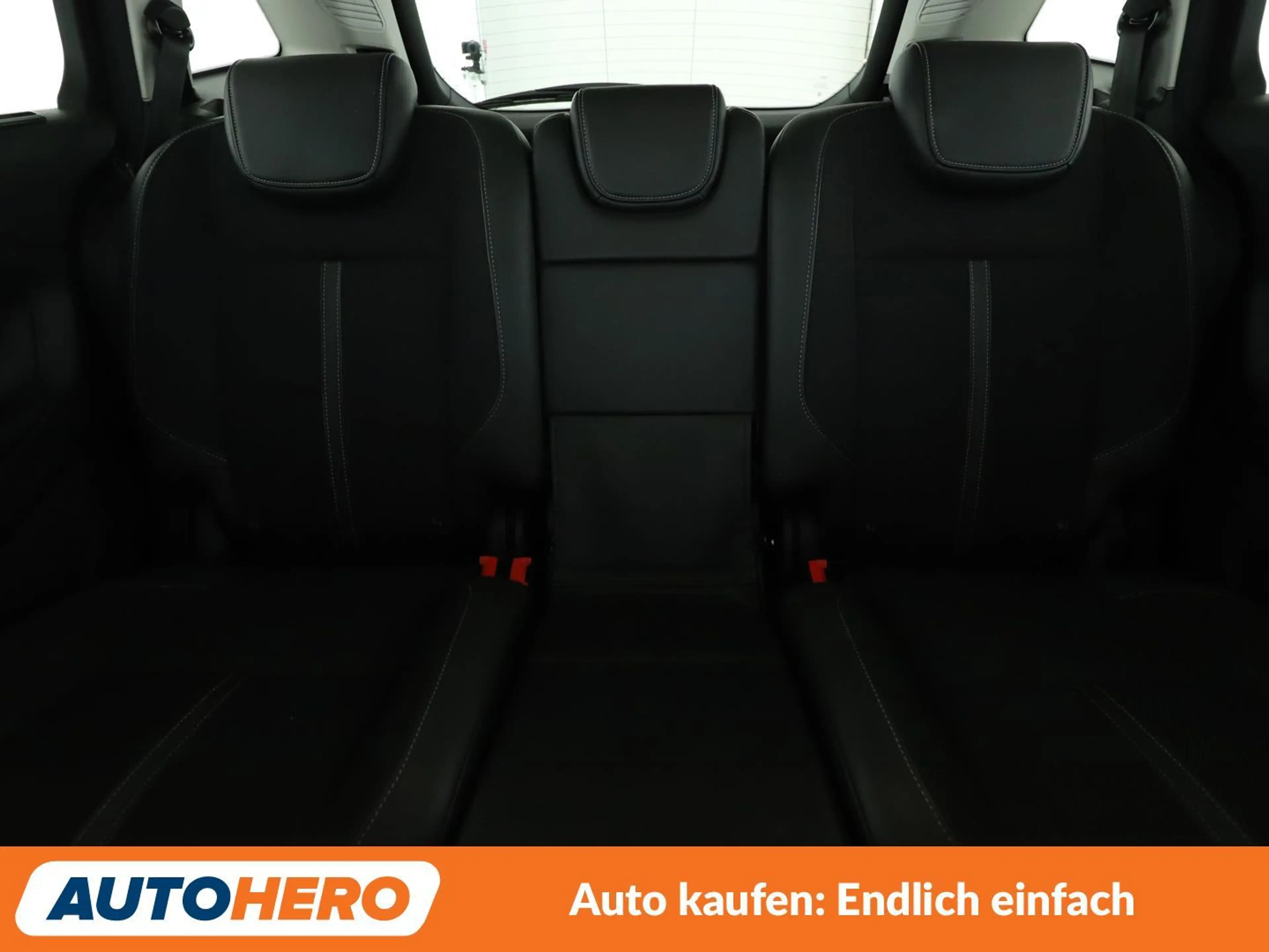 Ford Grand C-Max 1.0 EcoBoost Titanium *TEMPO*SHZ*LHZ*PDC*ALU*KLIMA — photo 15
