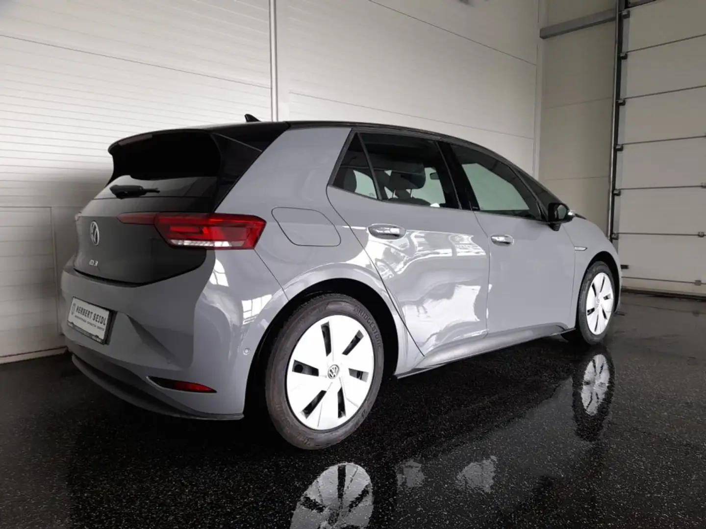 Volkswagen ID.3 PRO 58 kWh *WÄRMEPUMPE / VOLL-LED / VIRTUELL / NAVI / ACC / 360° KAMERA / KEYLESS* Grau - 2