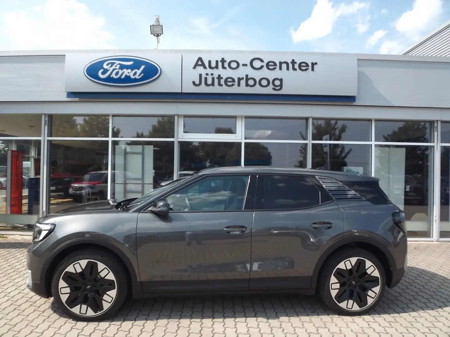 Ford Explorer Premium Extend. Range AWD*21Zoll*Pano* Grau - 1