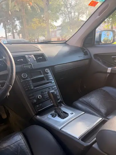 Volvo XC90 D5 Momentum Geartronic 2007, foto 5