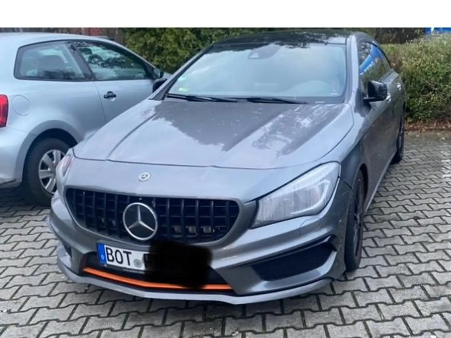 Mercedes-Benz CLA 220 CLA Diesel (CDI) d 4Matic 7G-DCT AMG Line Szary - 1