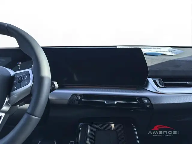 BMW X1 view 10