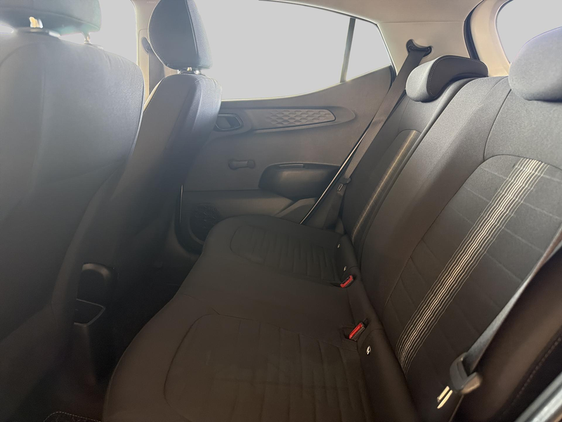 Hyundai i10 1.0 Comfort | Achteruitrijcamera | Apple Carplay/A — photo 15