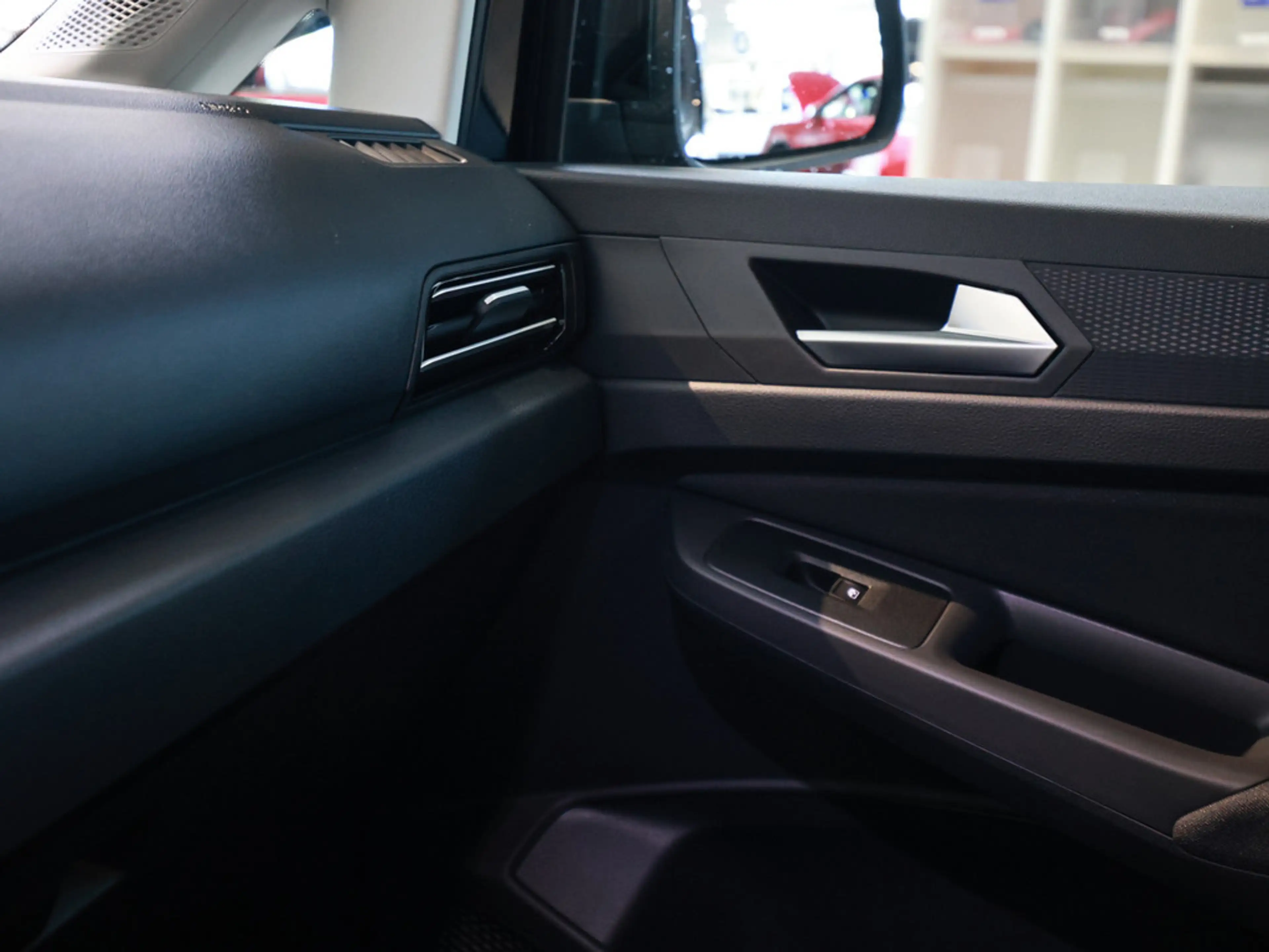 Ford Tourneo Connect Active 2.0l EcoBlue AWD — photo 11