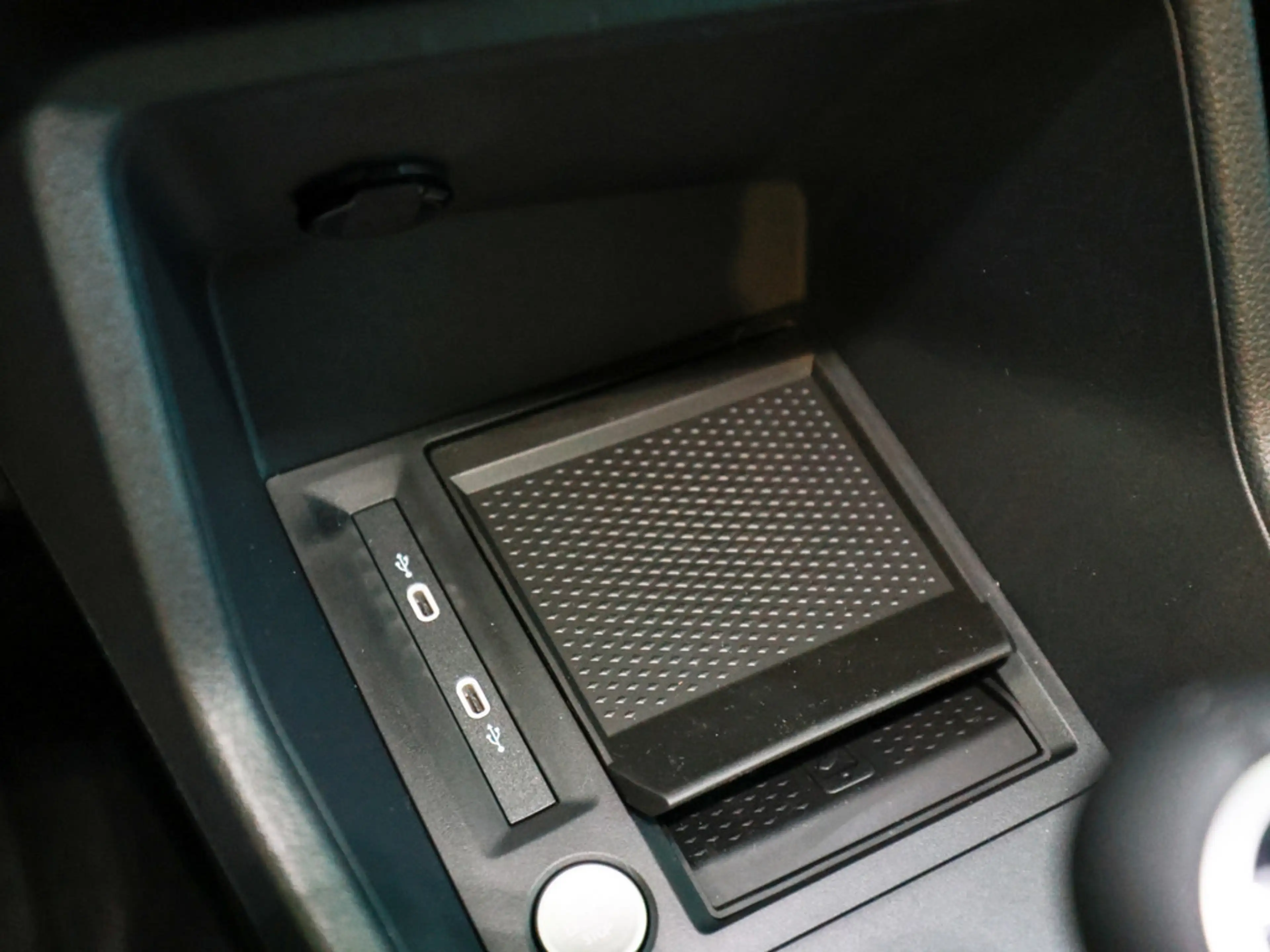 Ford Tourneo Connect Active 2.0l EcoBlue AWD — photo 8