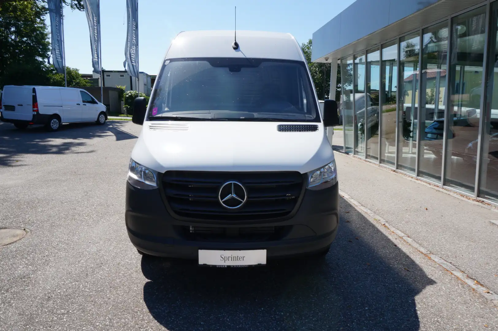 Mercedes-Benz Sprinter 315 CDI Kasten Hochdach Lang MBUX, RFK, Weiß - 2