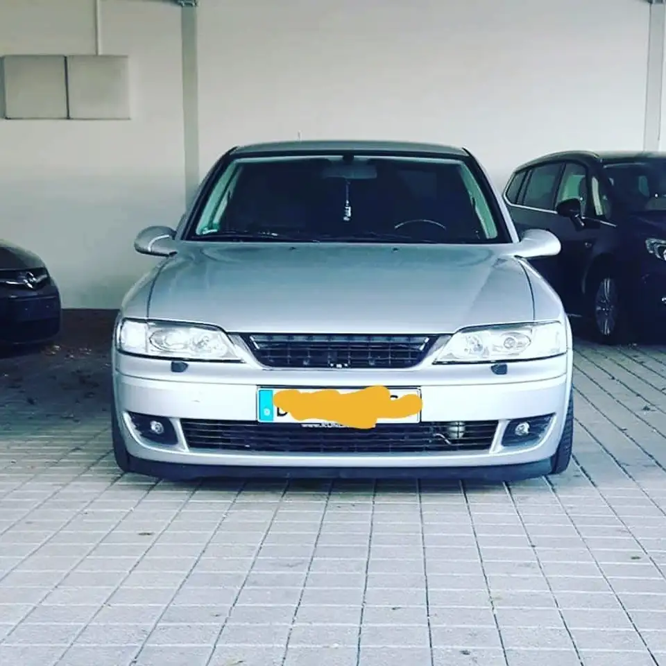 Opel Vectra 2.6 V6 Edition 2000, foto 8