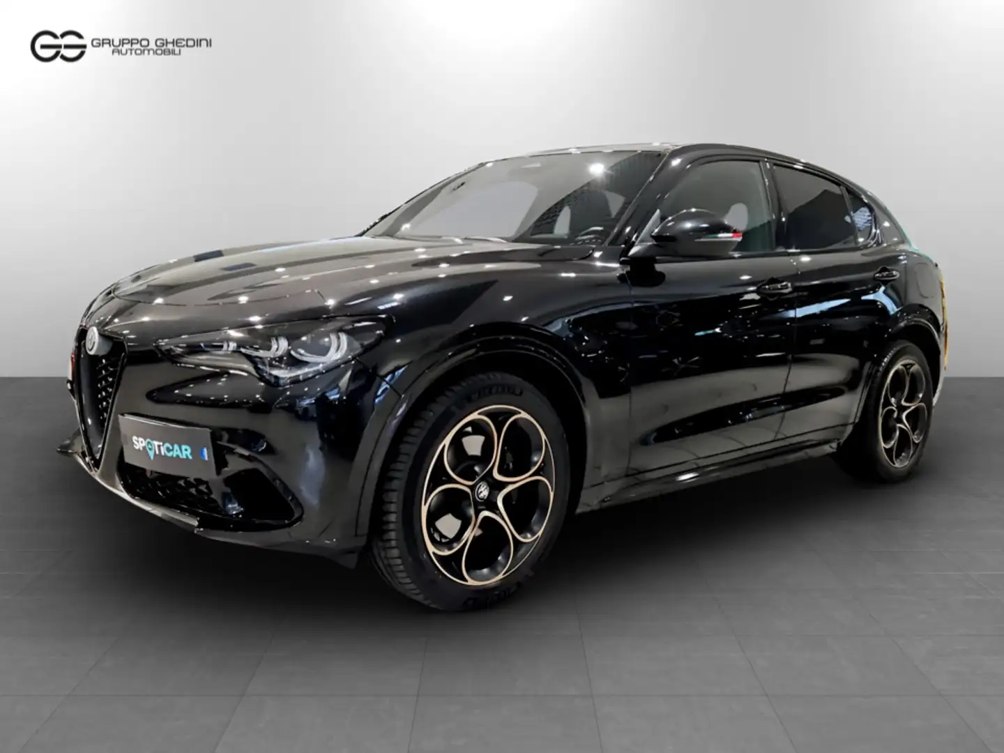 Alfa Romeo Stelvio 2.2 Turbo Intensa Noir - 1