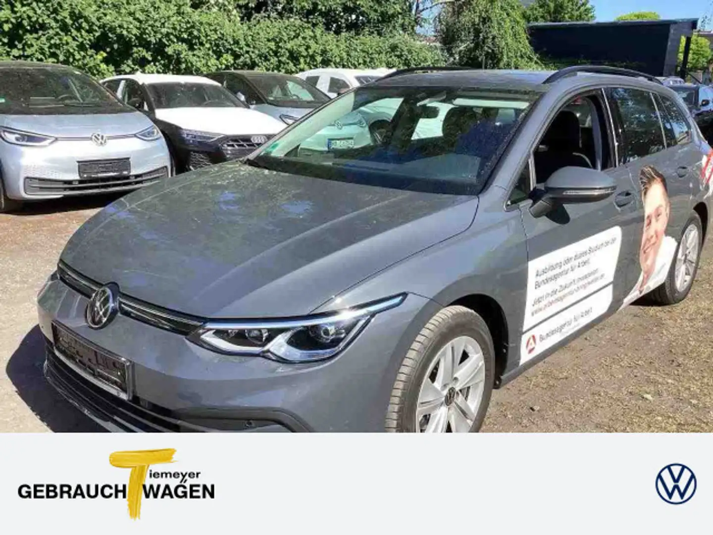 Volkswagen Golf Variant 1.5 eTSI DSG LIFE NAVI LED+ SITZH V Grijs - 1