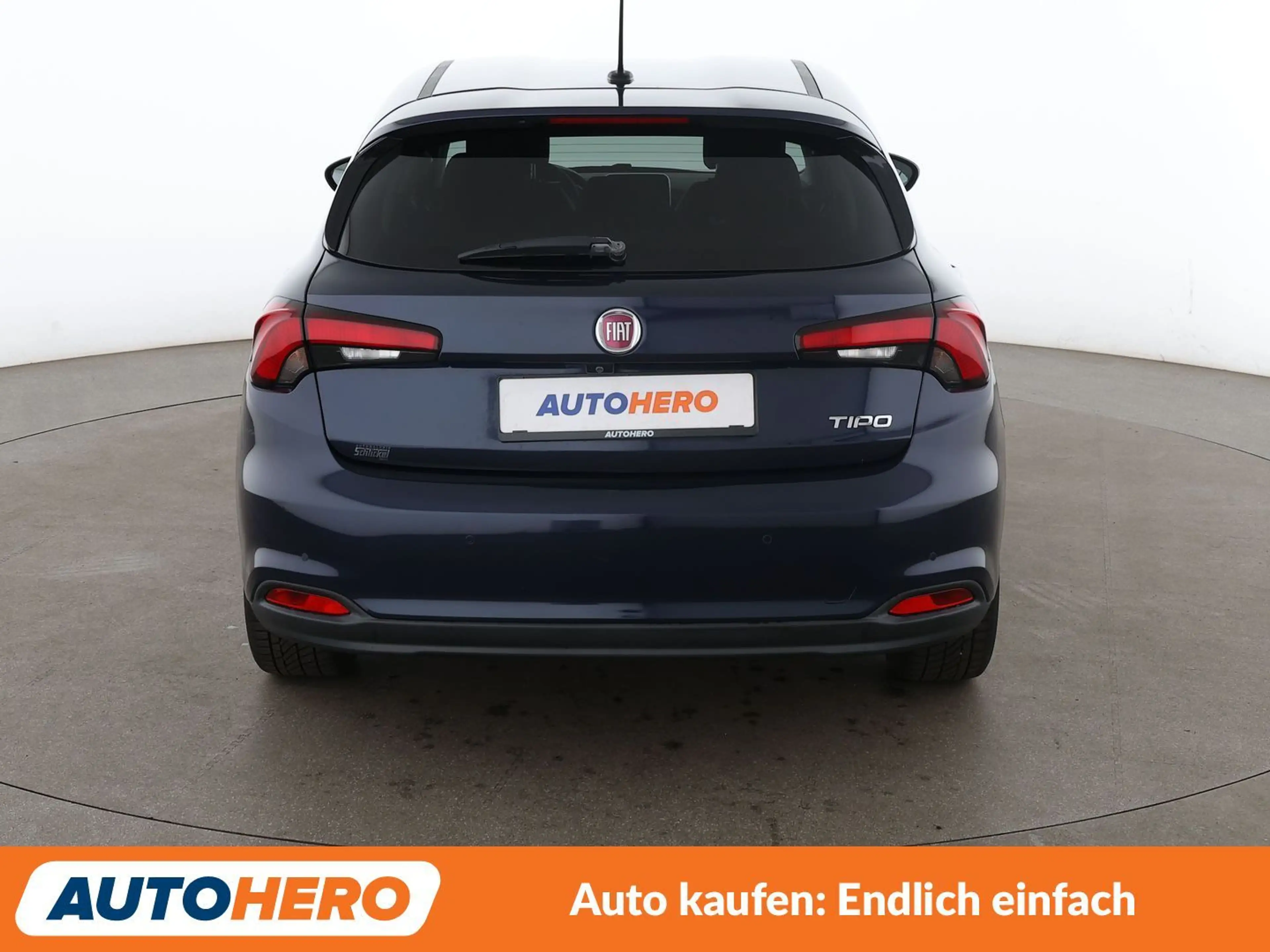 Fiat Tipo 1.4 Turbo Lounge *NAVI*ACC*SHZ*CAM*PDC*LEDER* — photo 5