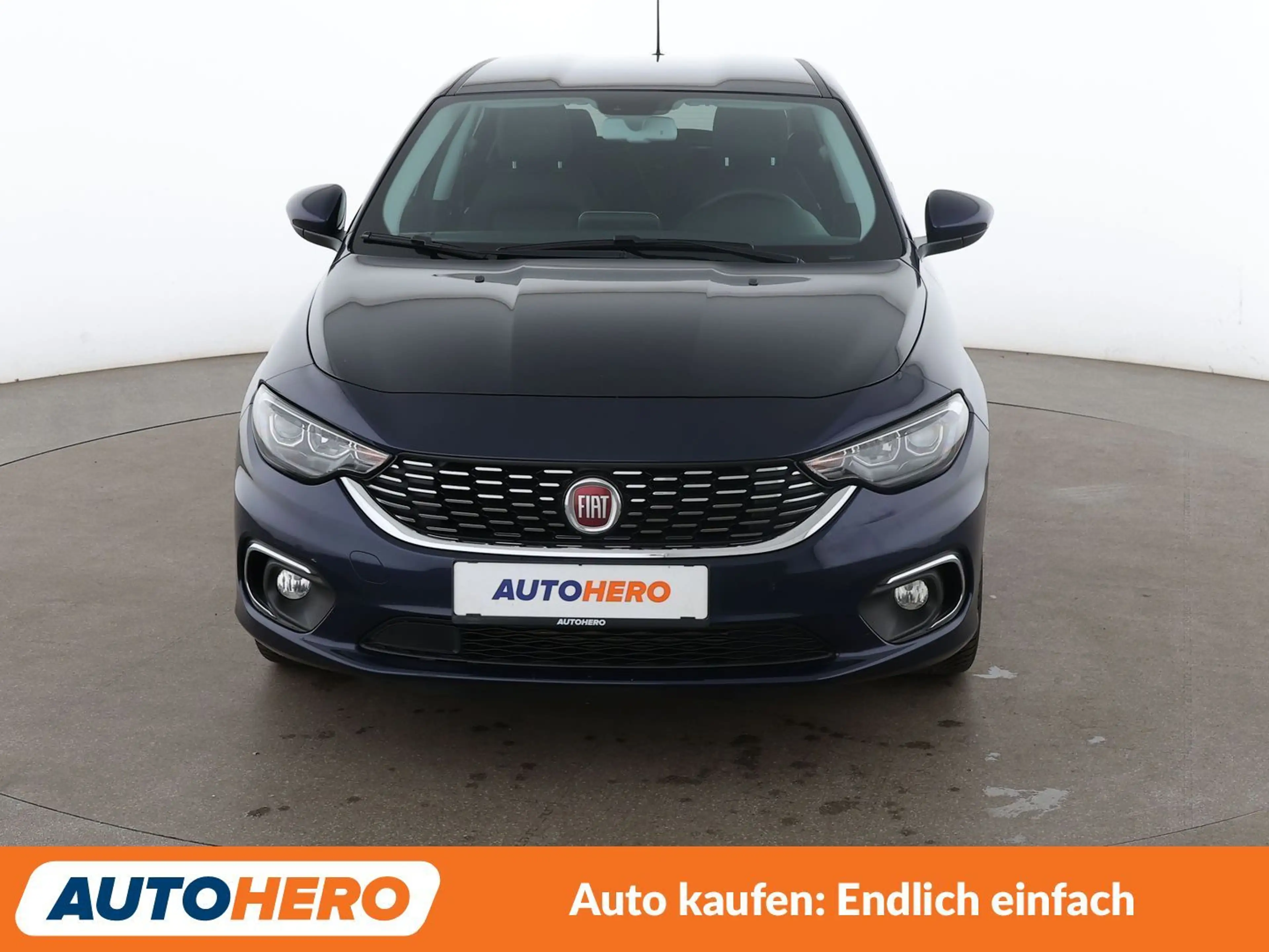 Fiat Tipo 1.4 Turbo Lounge *NAVI*ACC*SHZ*CAM*PDC*LEDER* — photo 9