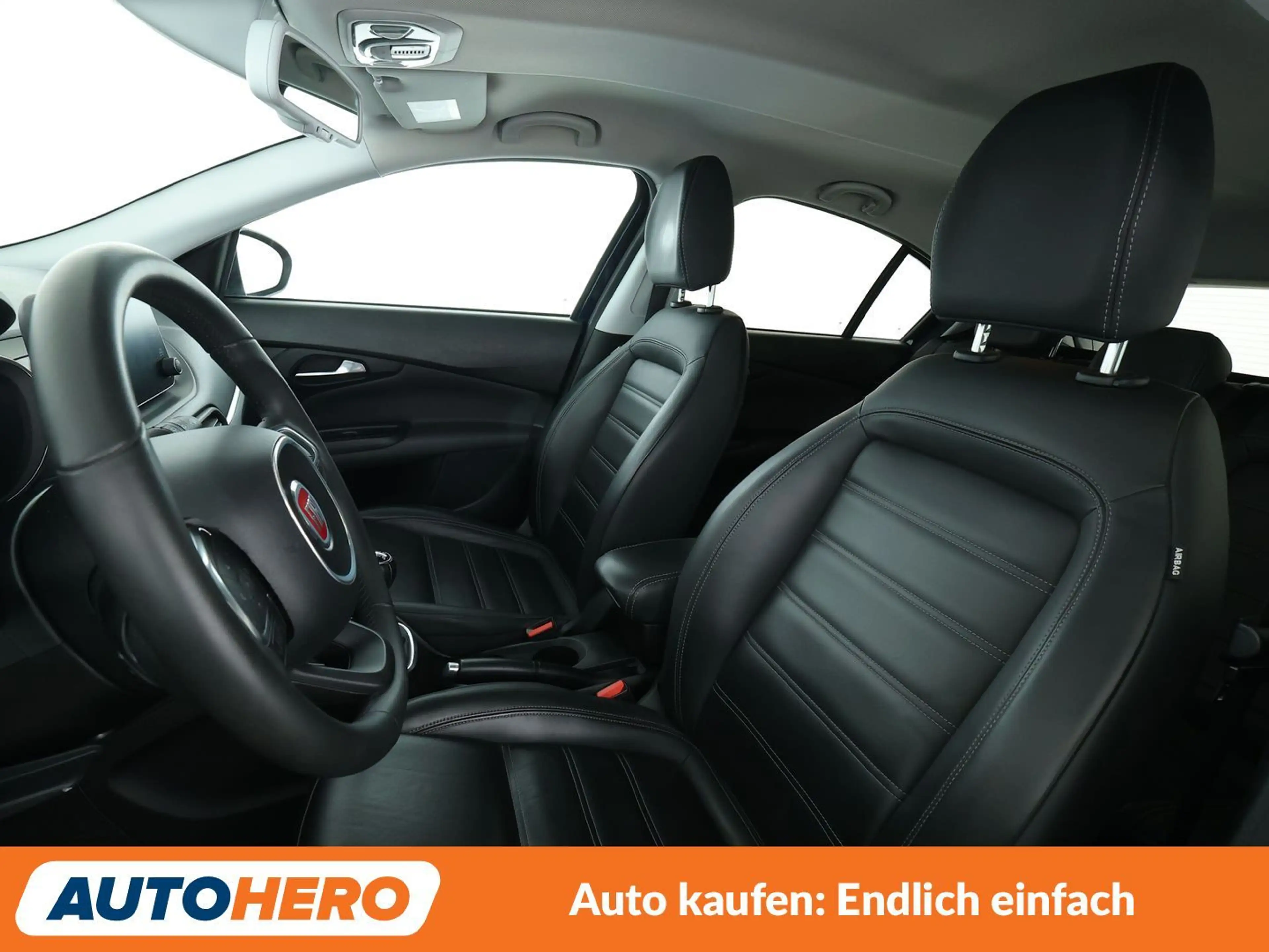 Fiat Tipo 1.4 Turbo Lounge *NAVI*ACC*SHZ*CAM*PDC*LEDER* — photo 10