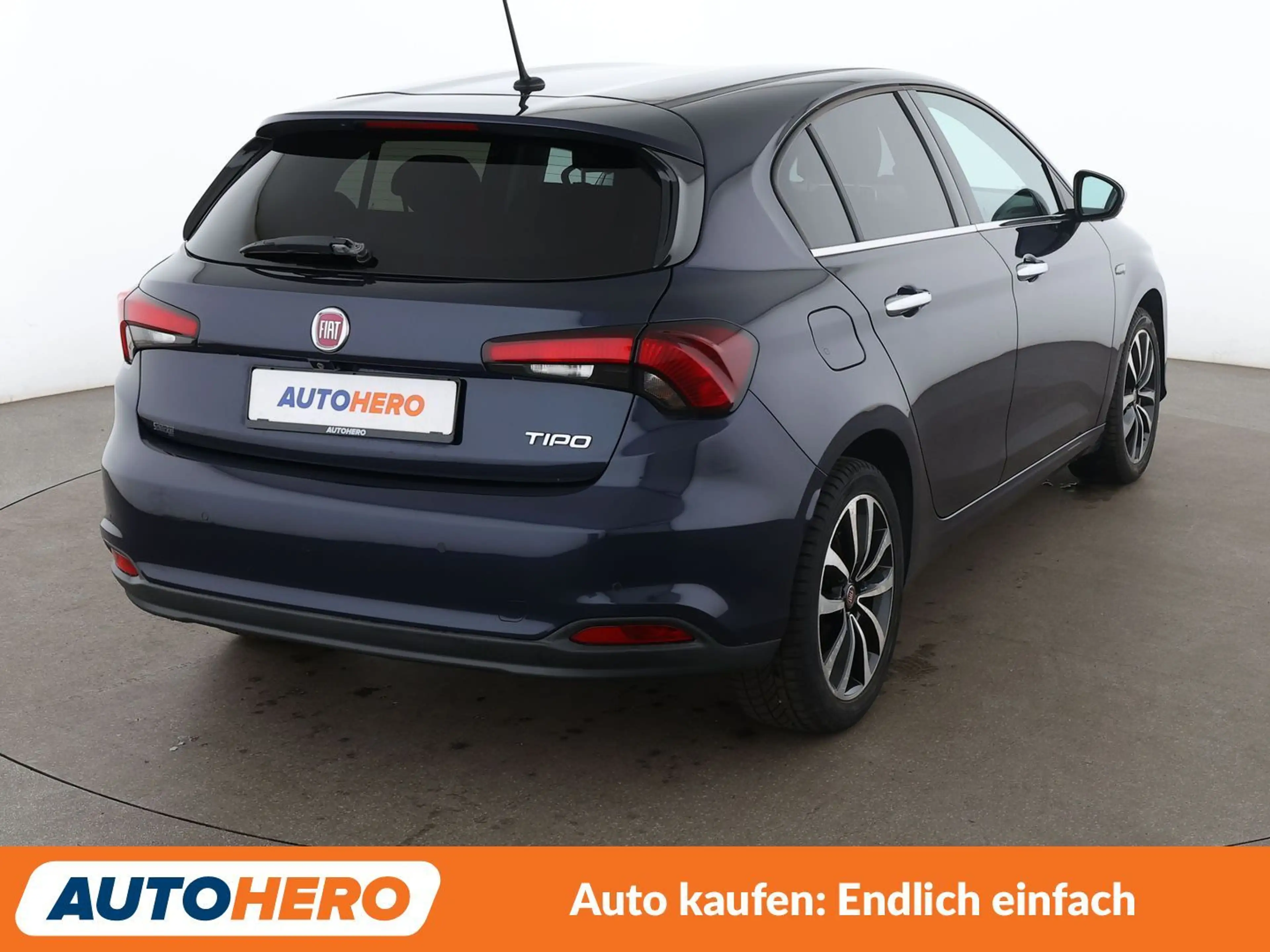 Fiat Tipo 1.4 Turbo Lounge *NAVI*ACC*SHZ*CAM*PDC*LEDER* — photo 6