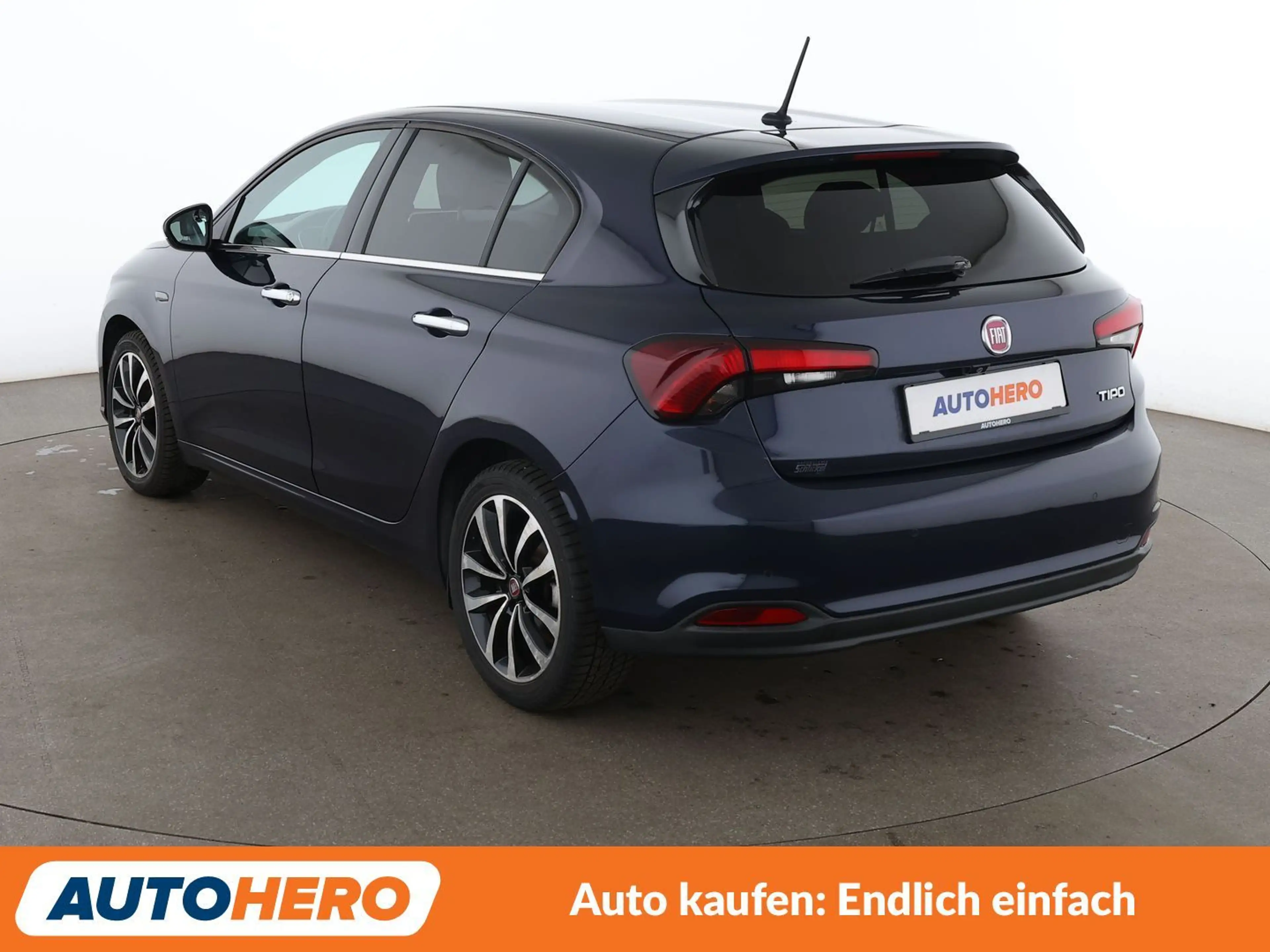 Fiat Tipo 1.4 Turbo Lounge *NAVI*ACC*SHZ*CAM*PDC*LEDER* — photo 4
