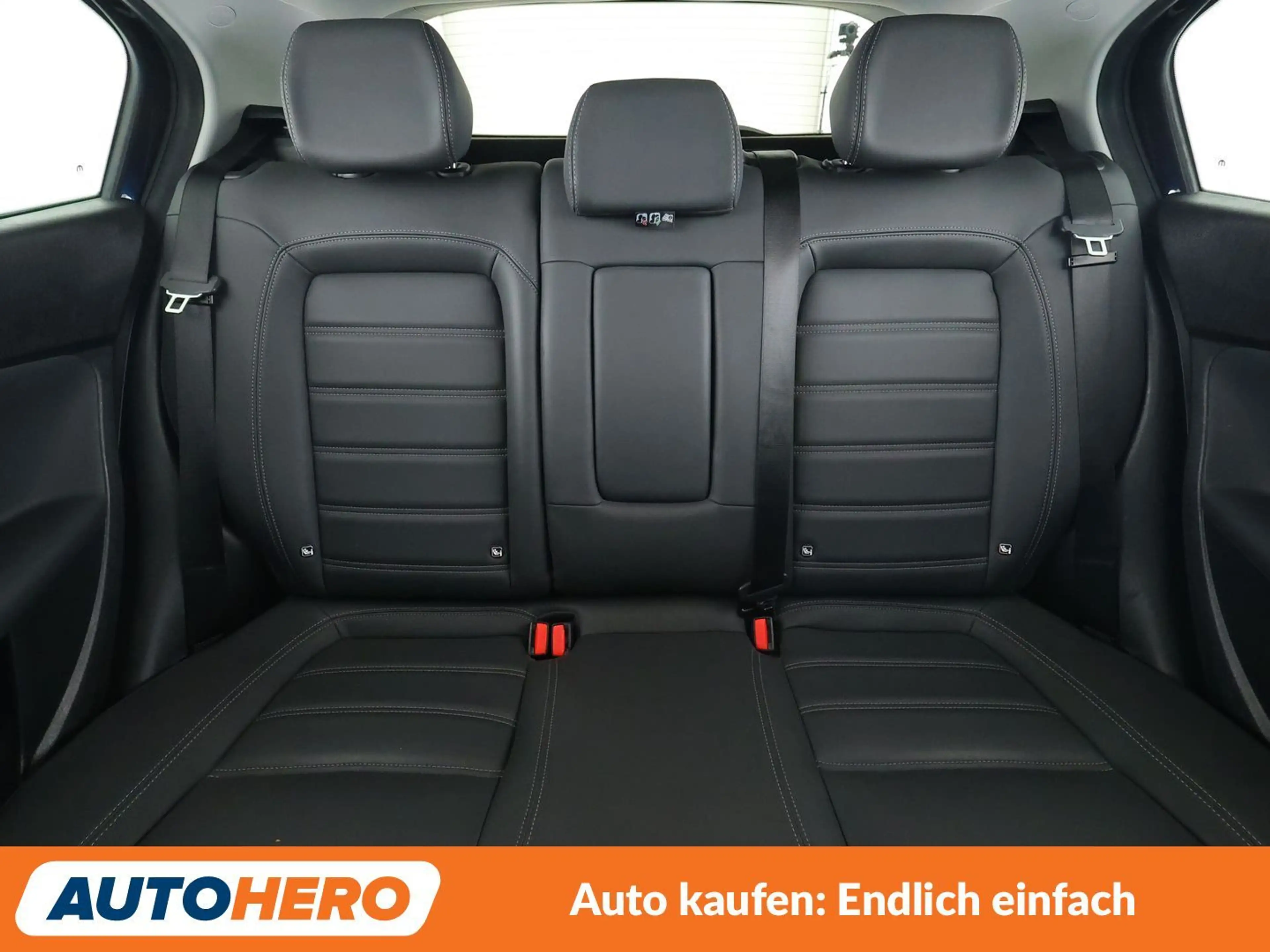 Fiat Tipo 1.4 Turbo Lounge *NAVI*ACC*SHZ*CAM*PDC*LEDER* — photo 15