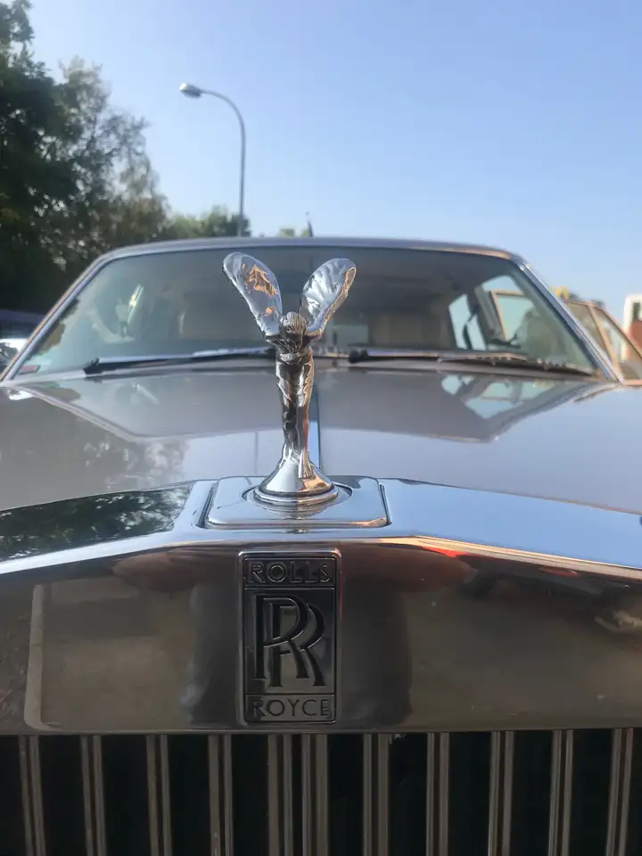 Rolls-Royce Silver Spirit Silver Wing Landaulette, foto 4