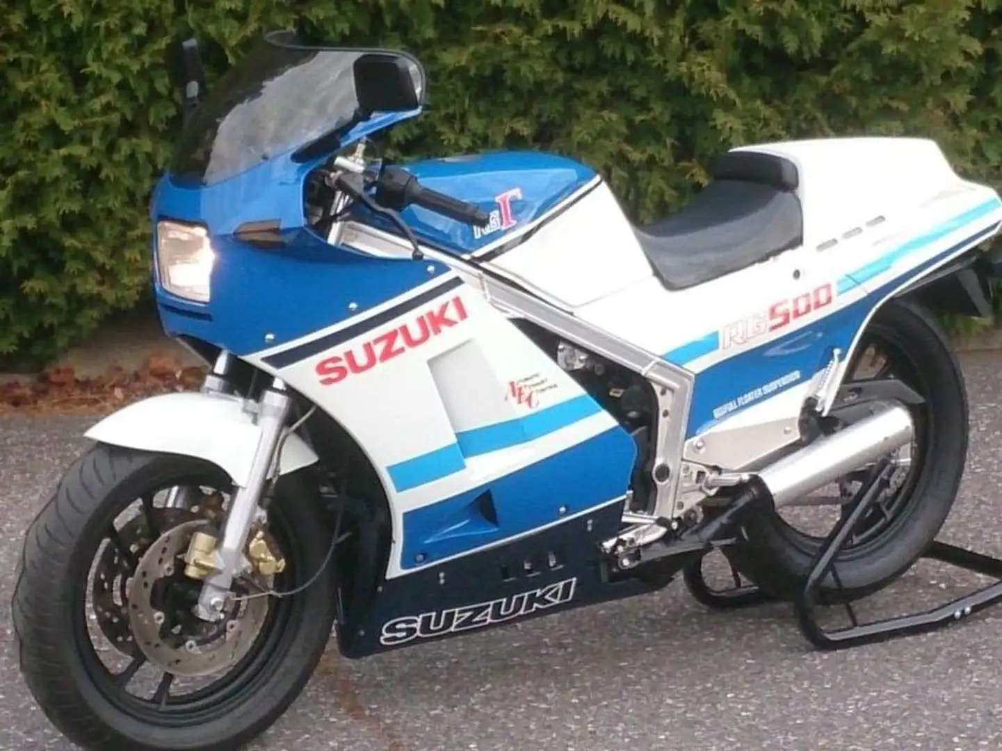 Suzuki RG 500 Albastru - 1