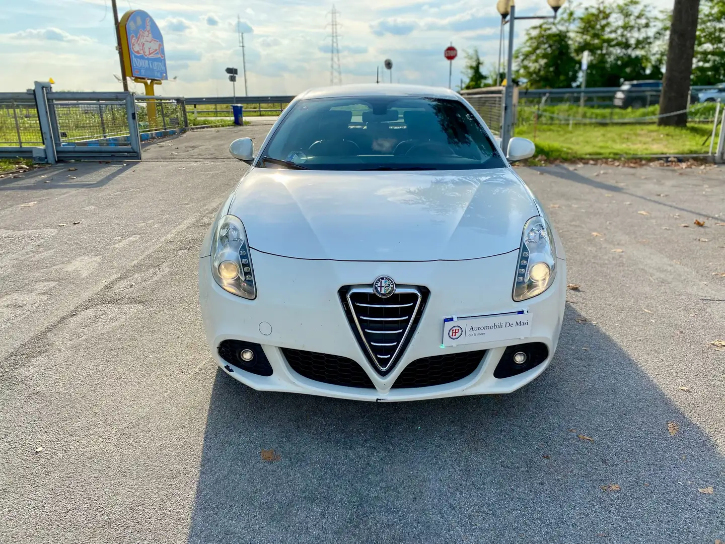 Alfa Romeo Giulietta 1.4 t. m.air Distinctive 170cv Weiß - 2