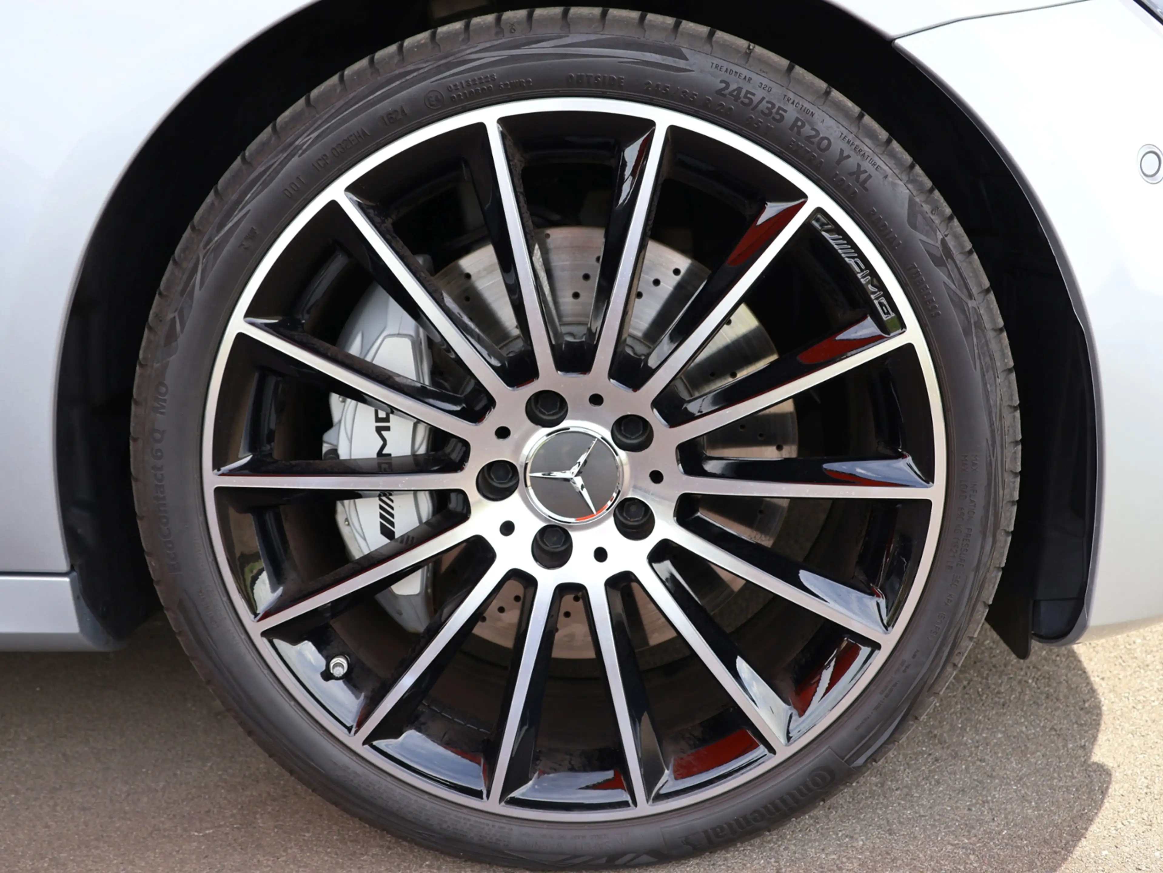 Mercedes-Benz E 53 AMG 53 AMG 4M + Night STDHZ HUD Distr. 20" — photo 6