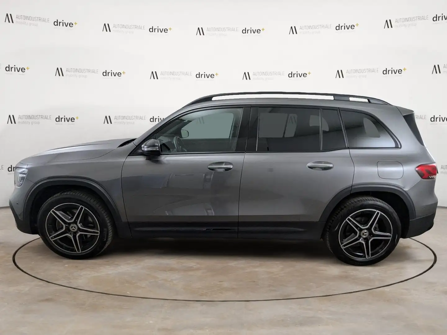 Mercedes-Benz GLB 200 200 D 4MATIC PREMIUM AUTOMATIC Grigio - 2