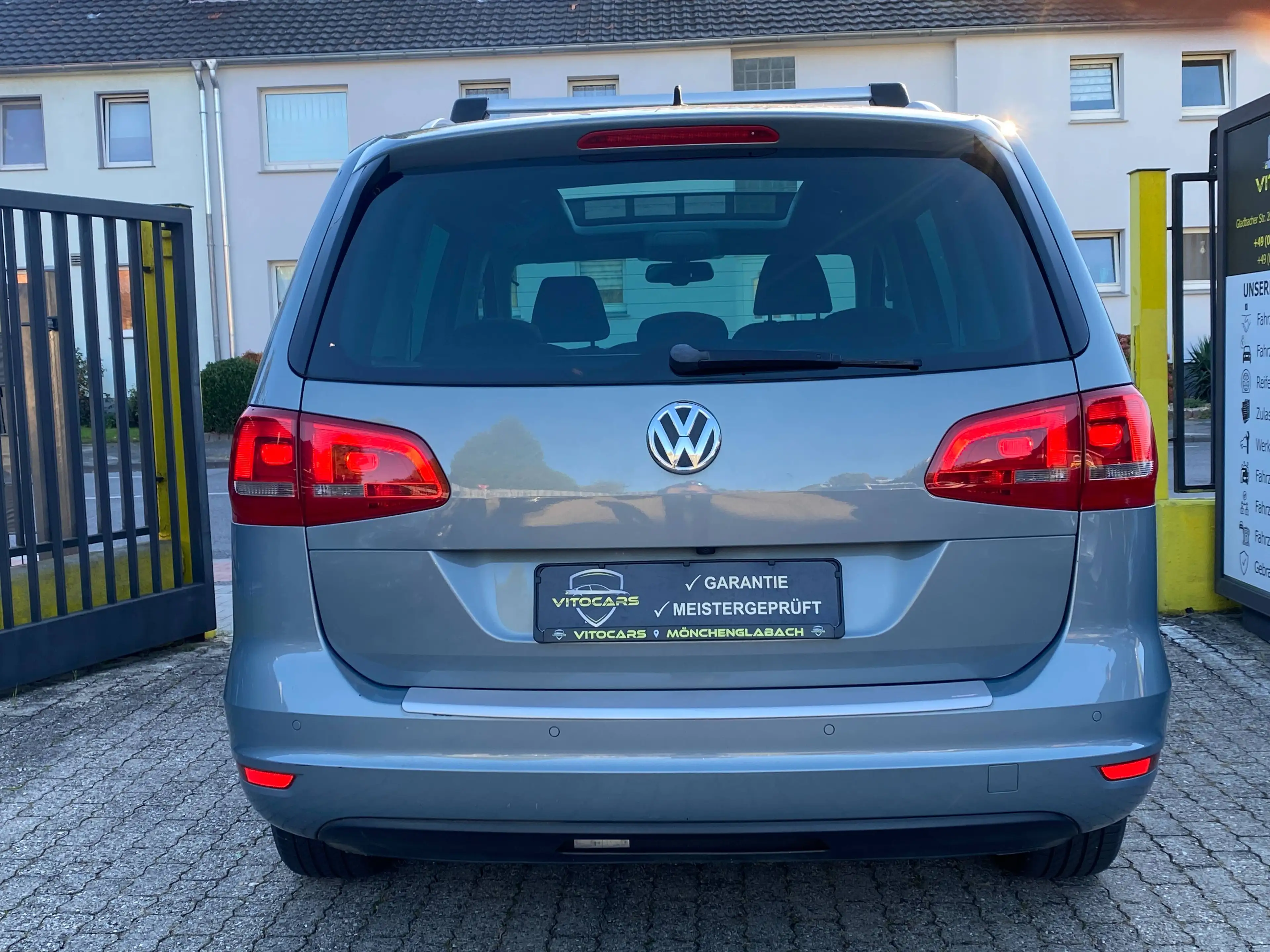 Volkswagen Sharan Style BMT | ab 4,99% | Garantie | 2.Hand | Pano | elek.Schiebetüren | — photo 7