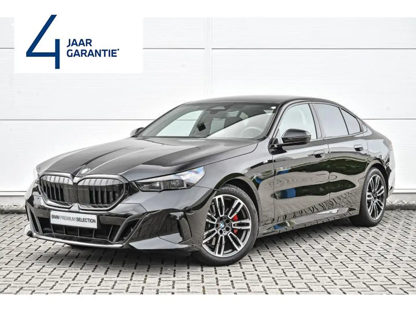 BMW 520 iA M Sportpakket Zwart - 1