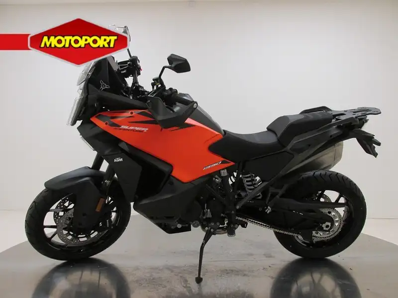 KTM 1390 ADVENTURE S - foto 5