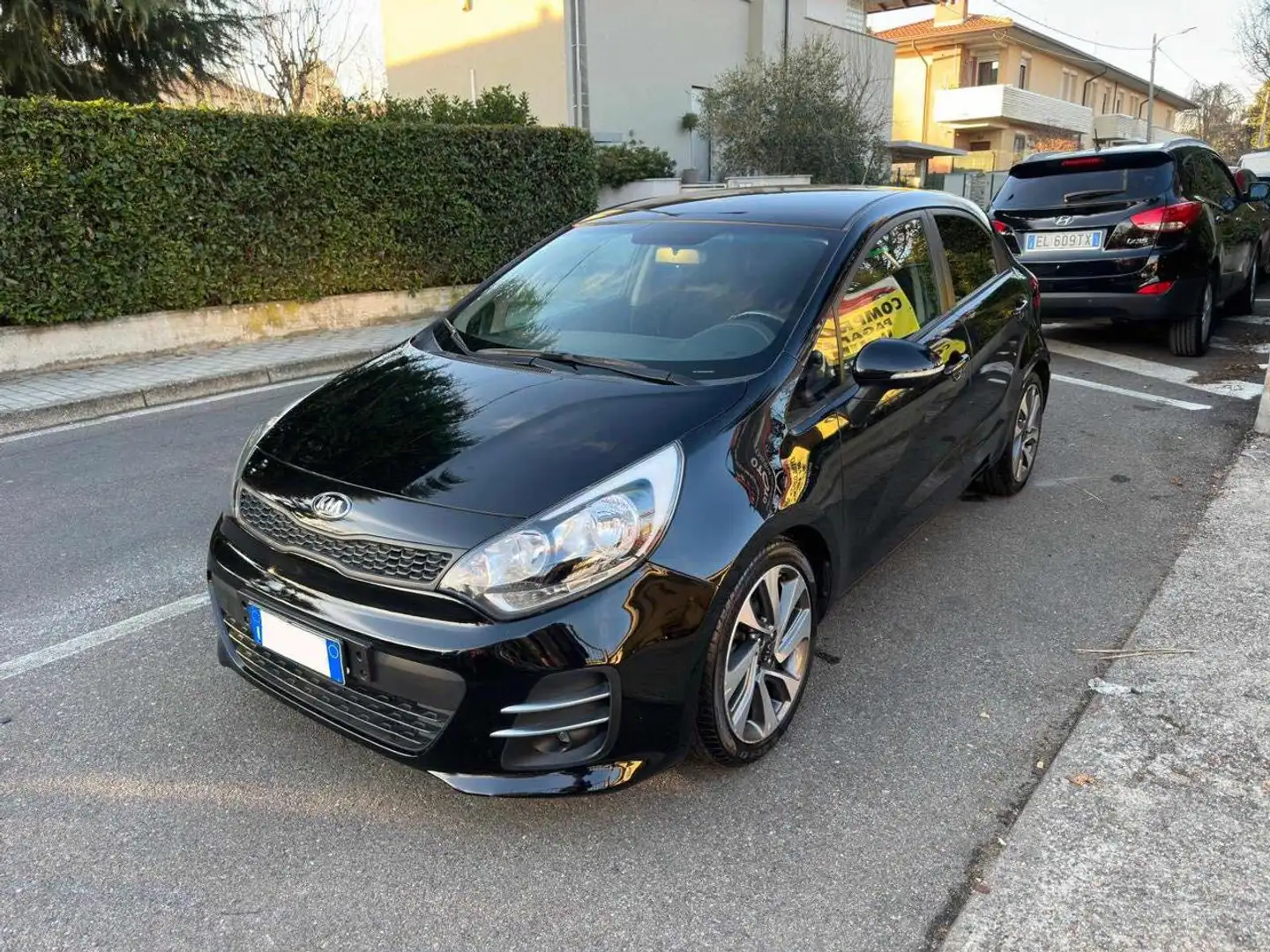 Kia Rio 1.2 CVVT 5p. Active Nero - 2