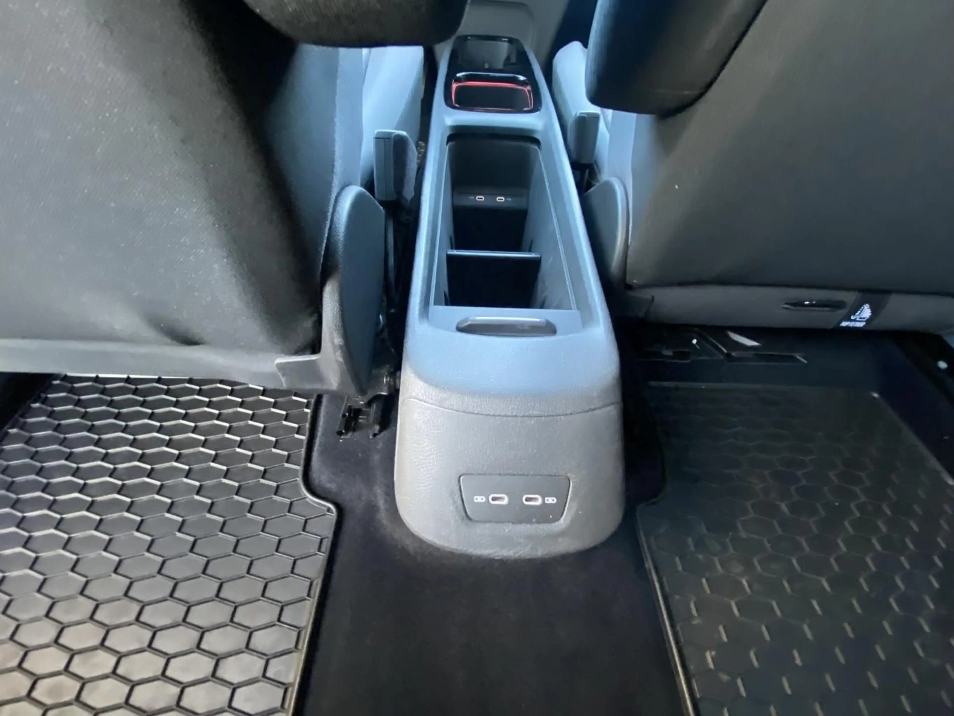 Volkswagen ID.3 Pro Performance WÄRMEPUMPE+SPORTPAKET+KOMP — photo 12