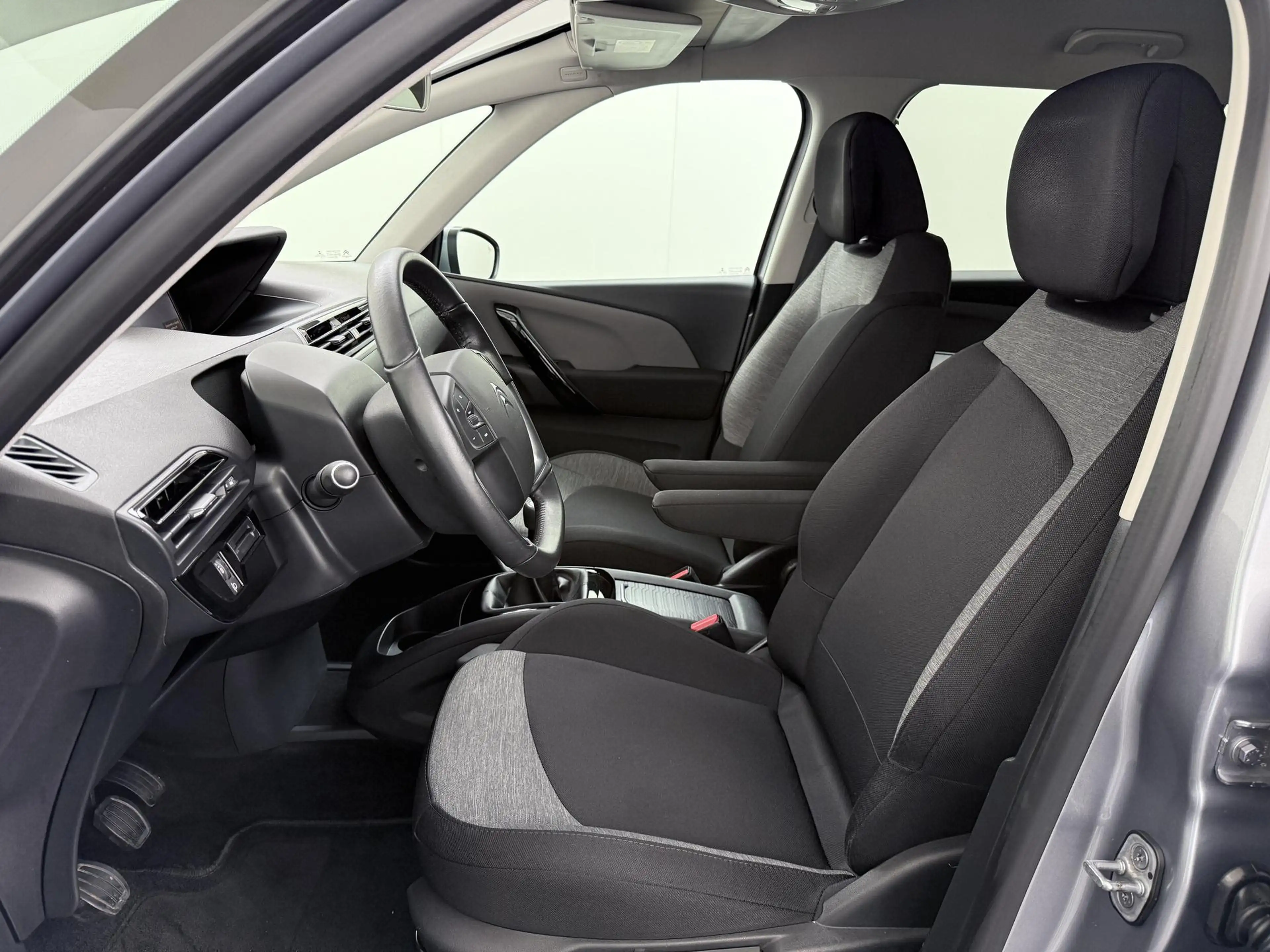 Citroen Grand C4 Picasso 1.2 PureTech Feel | Apple Carplay/Android Auto | C — photo 5