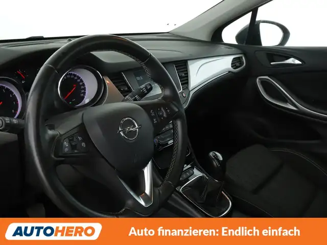 Opel Astra view 11