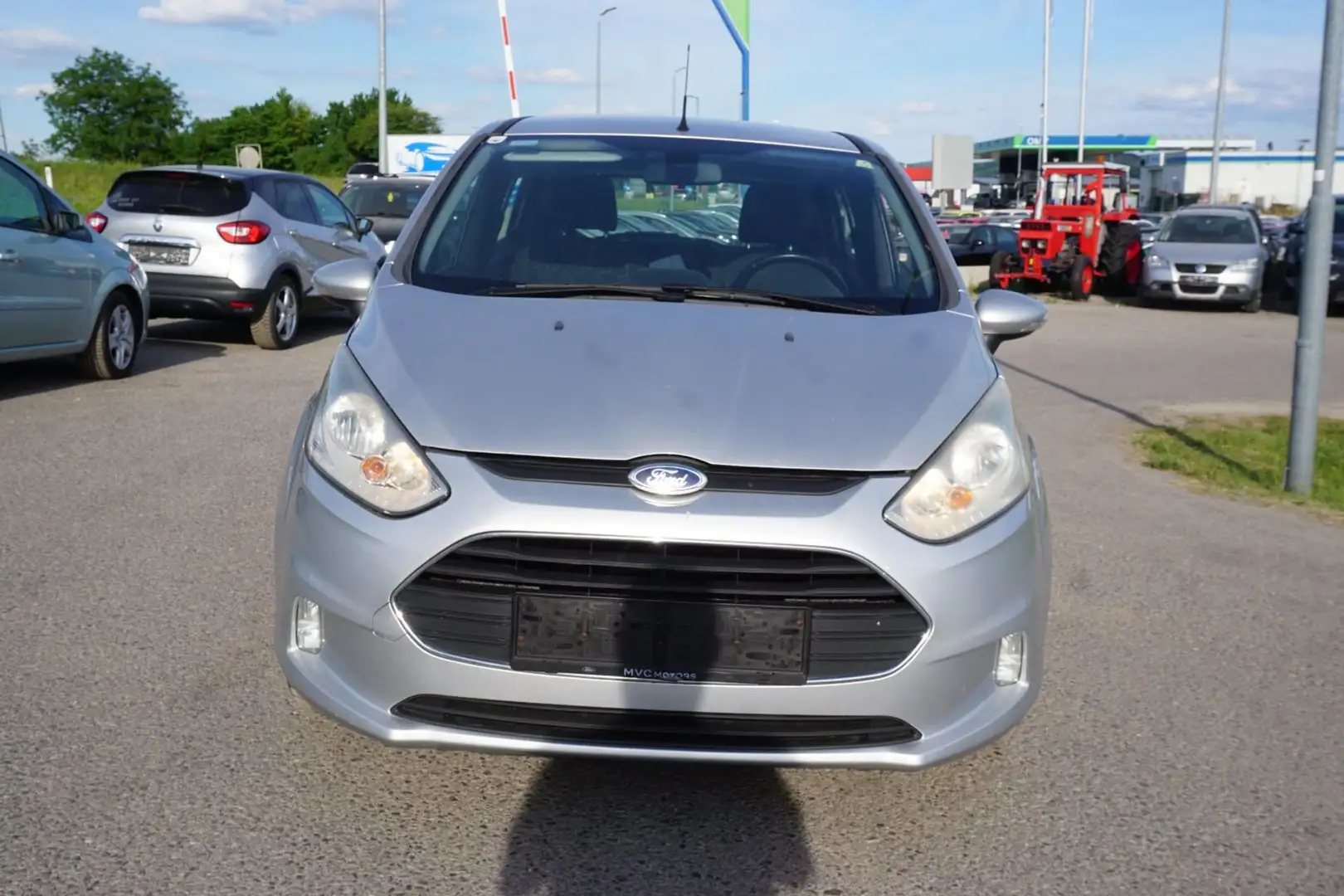 Ford B-Max Trend 1,5 l TDCI Blau - 1