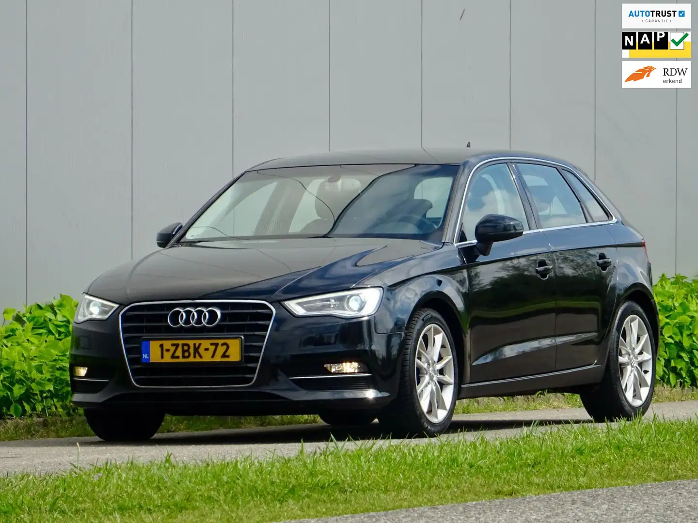 Audi A3 Sportback 1.4 TFSI S-Tronic S Line Sportstoelen NL Noir - 1