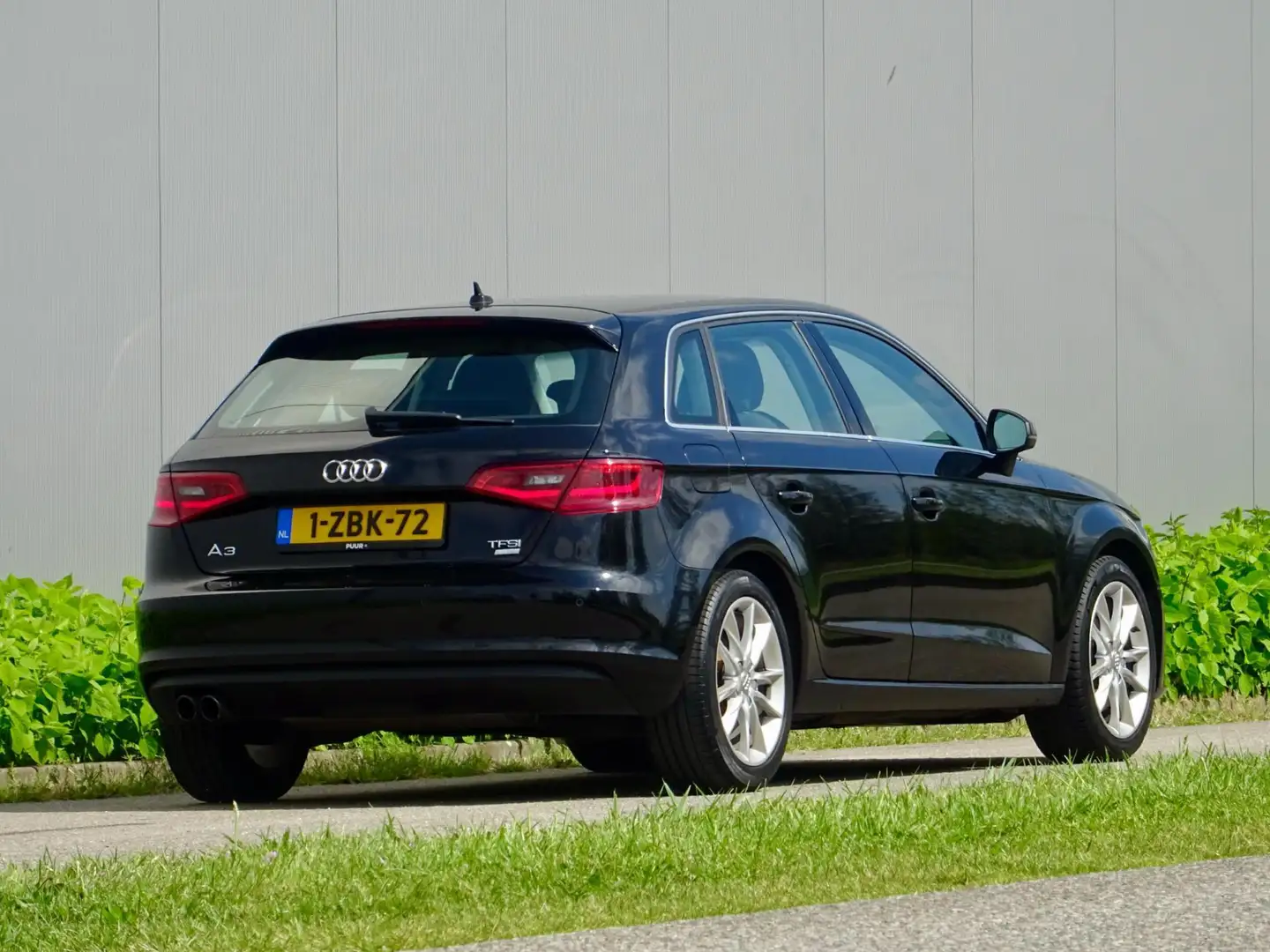 Audi A3 Sportback 1.4 TFSI S-Tronic S Line Sportstoelen NL Noir - 2
